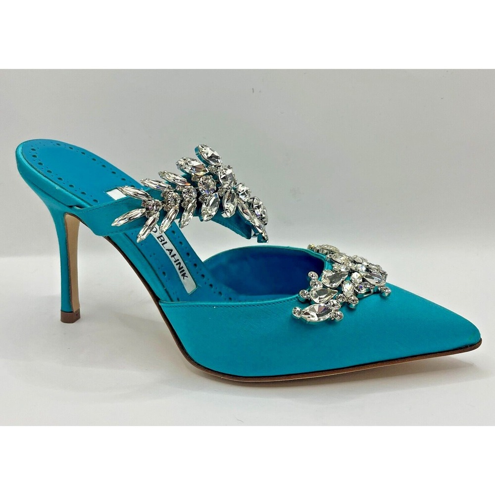 Manolo Blahnik Lurum‎ 90 Embellished Satin Mules Women's Size EU 34.5 NWOB
